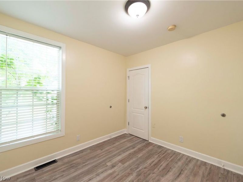 1263 Newton Street, Akron, OH 44305 Photo 14