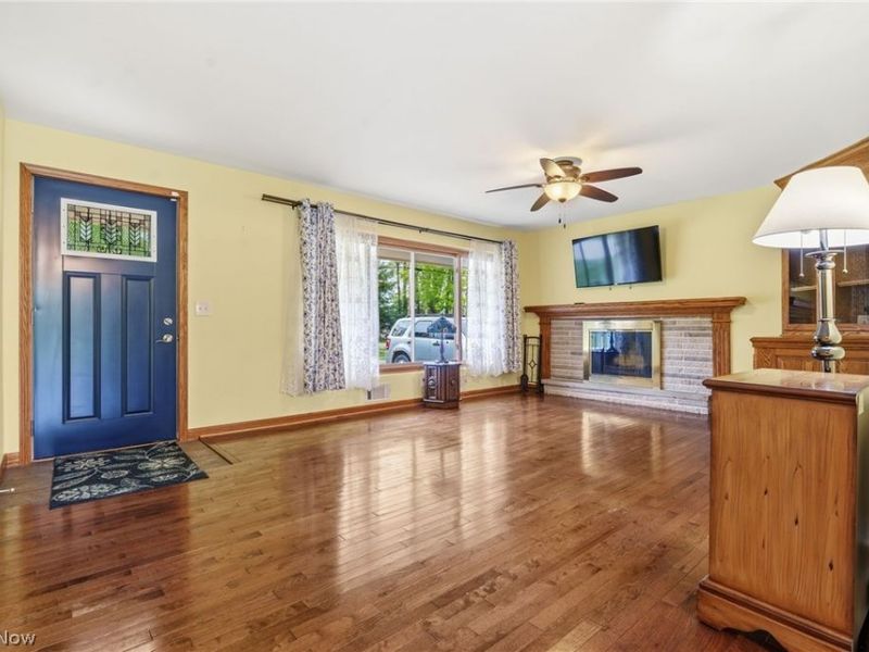 910 Marquardt Avenue NW, North Canton, OH 44720 Photo 8