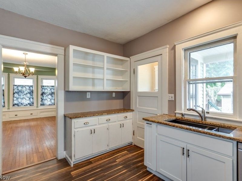 3255 Hyde Park Avenue , Cleveland Heights, OH 44118 Photo 18
