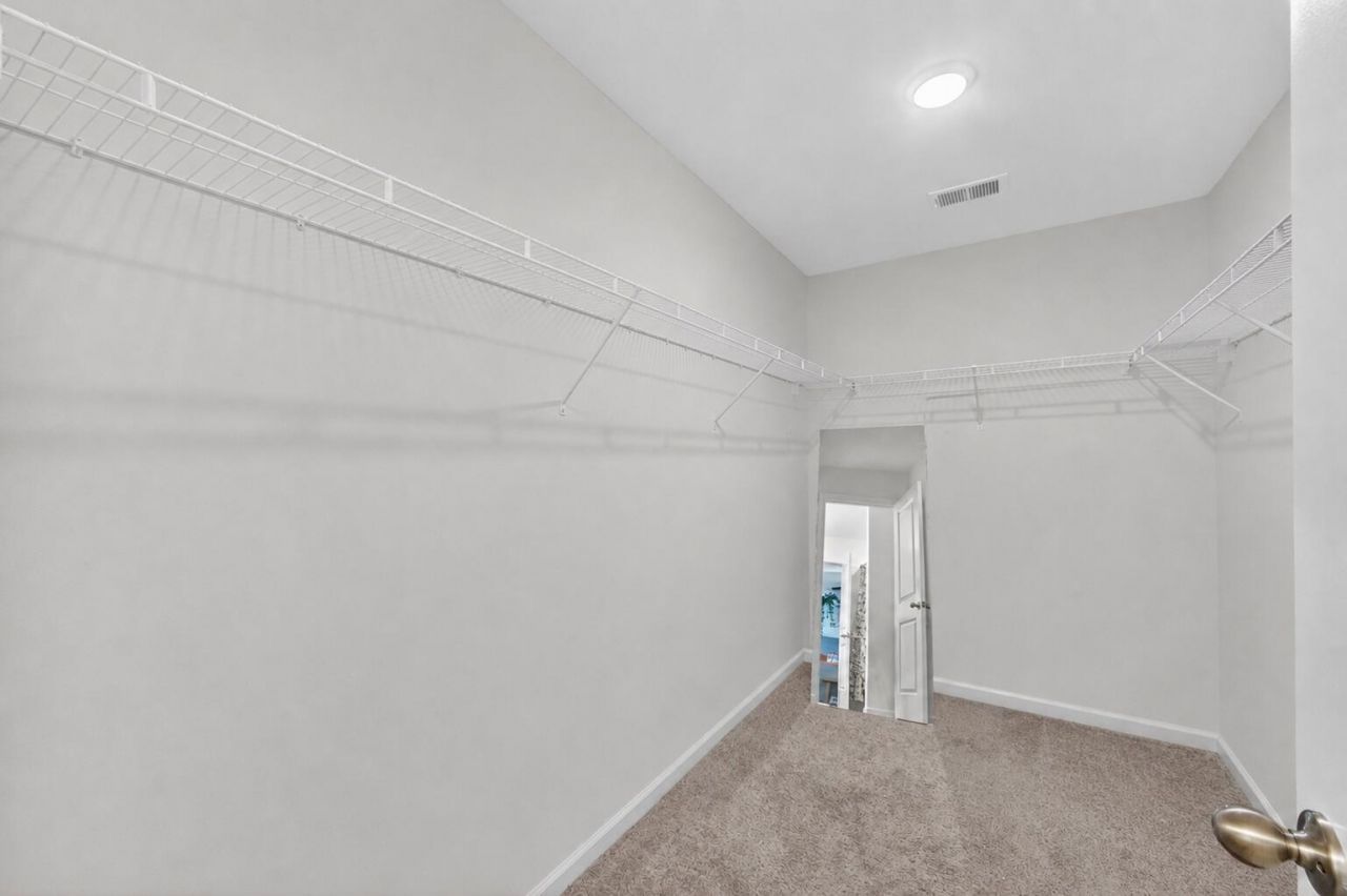 575 Polaris Way Photo 17