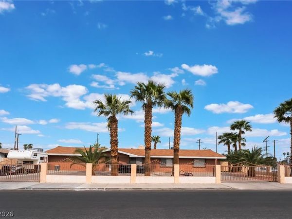1413 S 17th Street , Las Vegas, NV 89104
