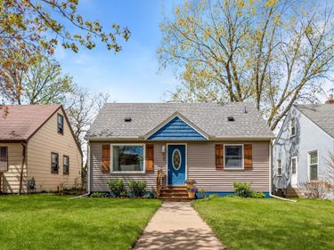5004 5th Street NE, Columbia Heights, MN 55421