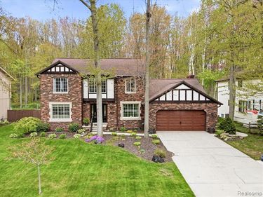 4174 Old Forge Drive, Fort Gratiot Twp, MI 48059