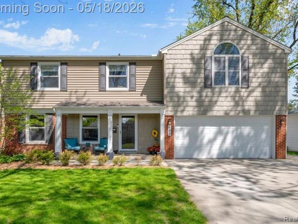 693 Langley Boulevard, Clawson, MI 48017