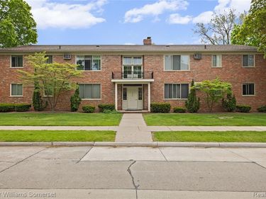 4620 Leafdale Avenue, Royal Oak, MI 48073