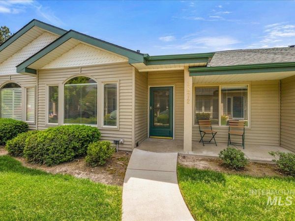 3872 N Bayou Lane, Garden City, ID 83703