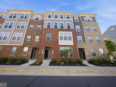 24728 MALIBU TERRACE , STERLING, VA 20166