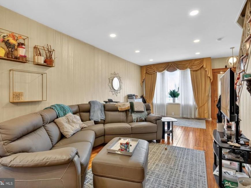 3147 Edgemont Street, Philadelphia, PA 19134 Main Photo