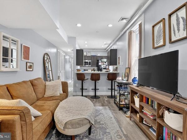 927 CLINTON STREET , Unit 2R, PHILADELPHIA, PA 19107