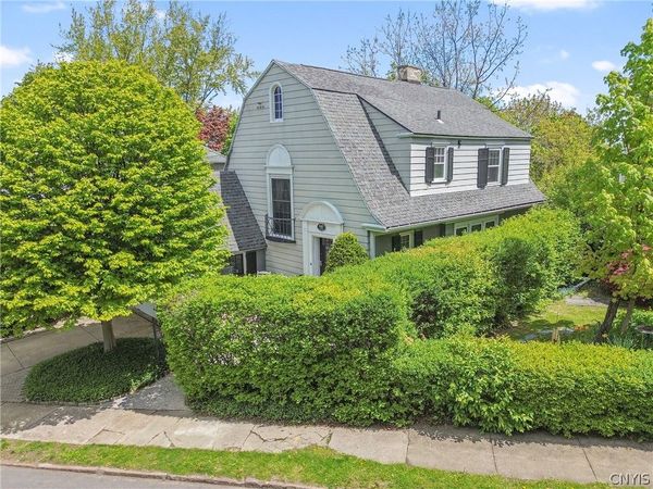 131 Robineau Road , Syracuse, NY 13207