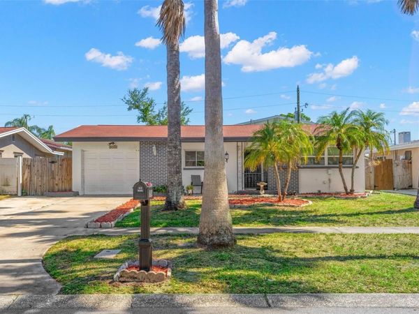 2536 KEENE PARK DRIVE , LARGO, FL 33771