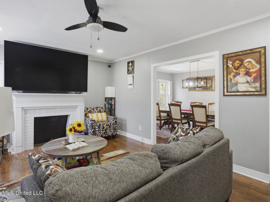 Property Image 6