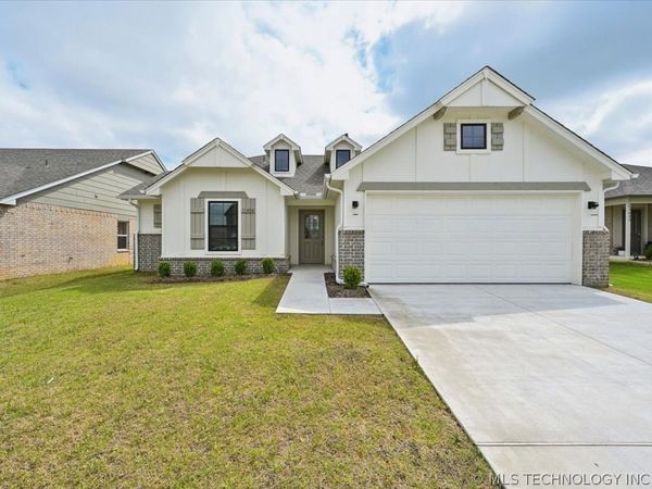 13404 E 123rd Place N, Collinsville, OK 74021