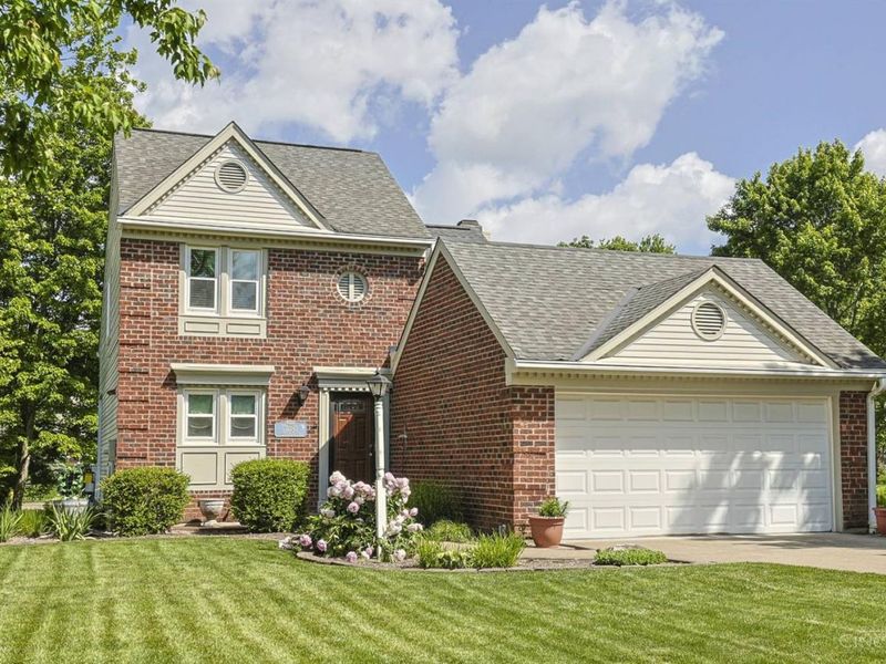 1081 Oysterbay Drive, Anderson Twp, OH 45255 Photo 2