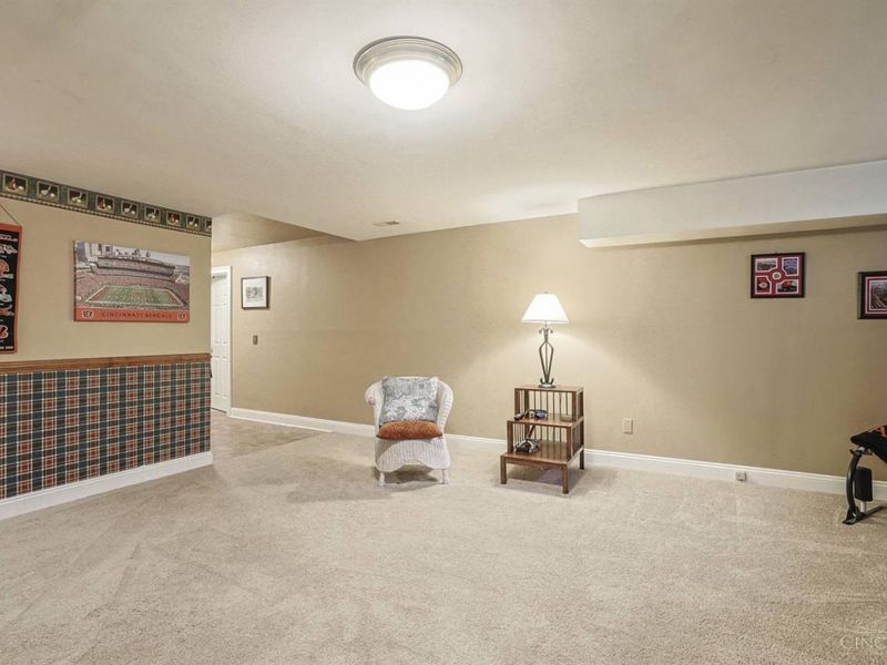 1081 Oysterbay Drive, Anderson Twp, OH 45255 Photo 32