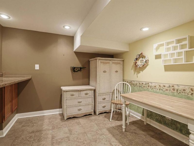 1081 Oysterbay Drive, Anderson Twp, OH 45255 Photo 33