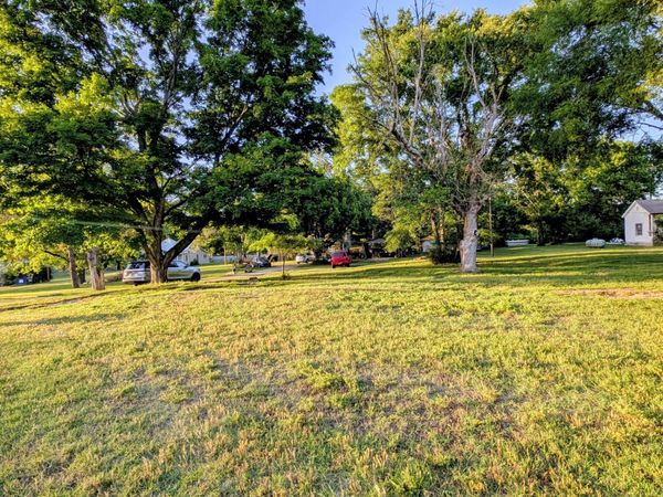 138 W Division St , Mount Juliet, TN 37122
