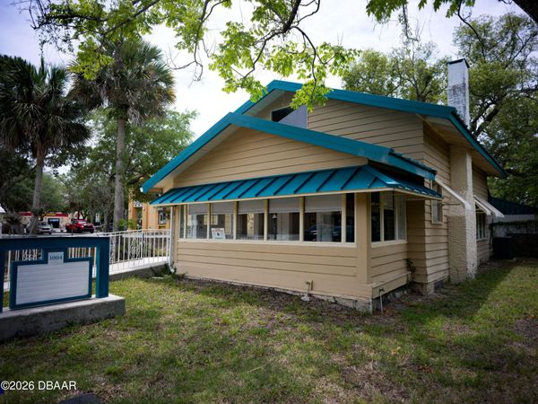 1004 W Talton Avenue, DeLand, FL 32720