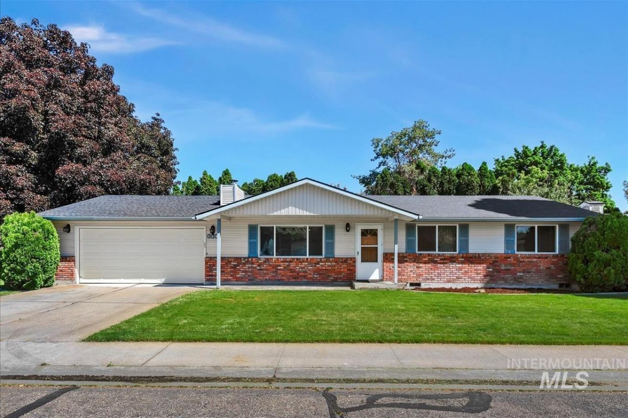 580 E Amanita St, Eagle, ID 83616 Main Photo