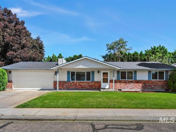 580 E Amanita St, Eagle, ID 83616