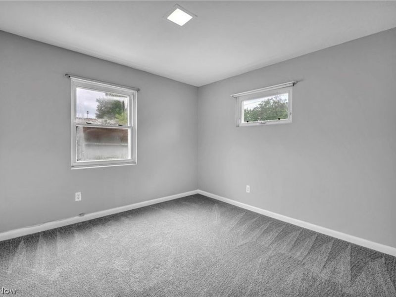 160 Boston Avenue, Elyria, OH 44035 Photo 19