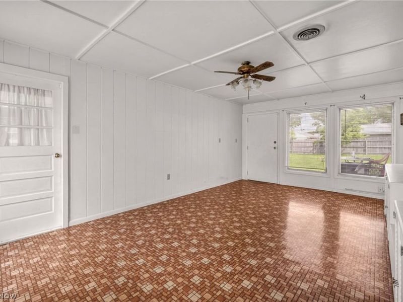 160 Boston Avenue, Elyria, OH 44035 Photo 26