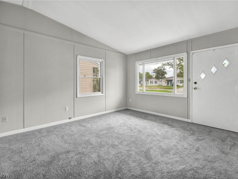 160 Boston Avenue, Elyria, OH 44035 Photo 5