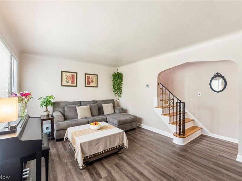 29306 Oakdale Road , Willowick, OH 44095 Photo 4