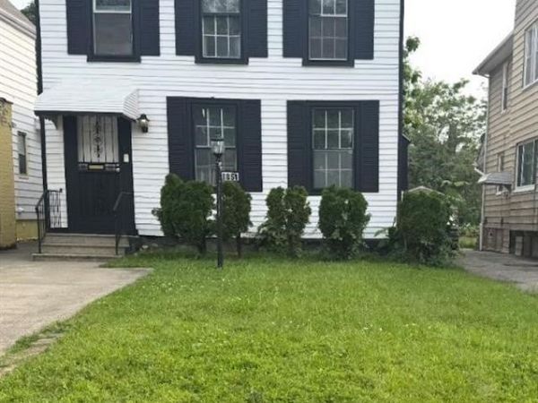 1854 Hastings Avenue , Cleveland, OH 44112