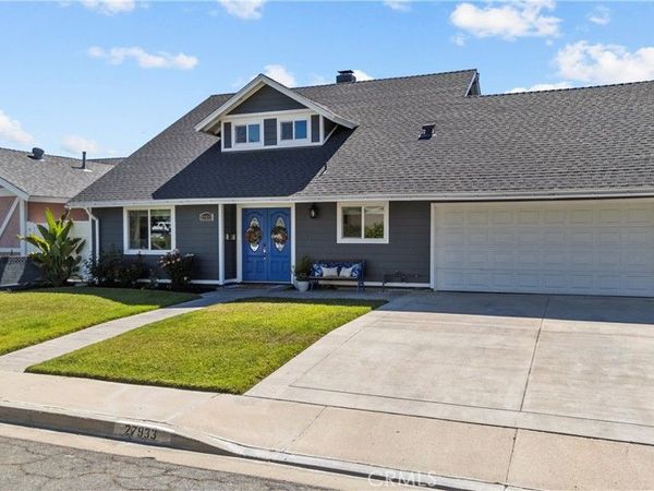 27933 Honeycomb, Saugus, CA 91350