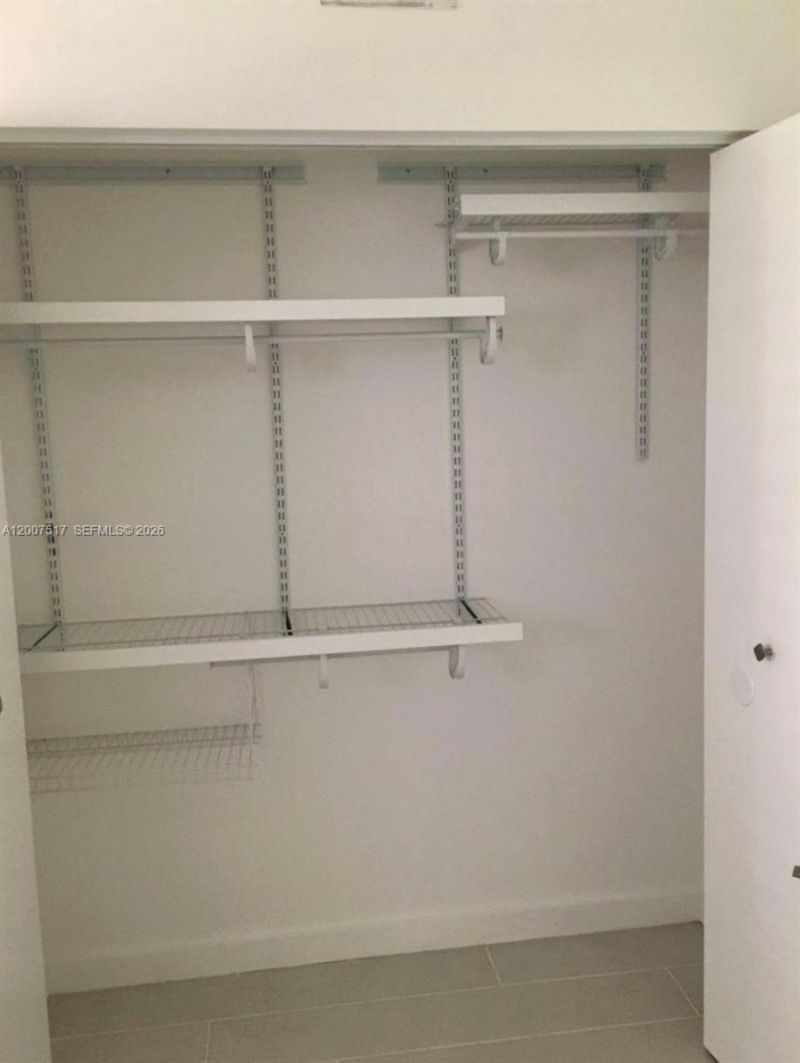 740 Meridian Ave , Unit 17, Miami Beach, FL 33139 Photo