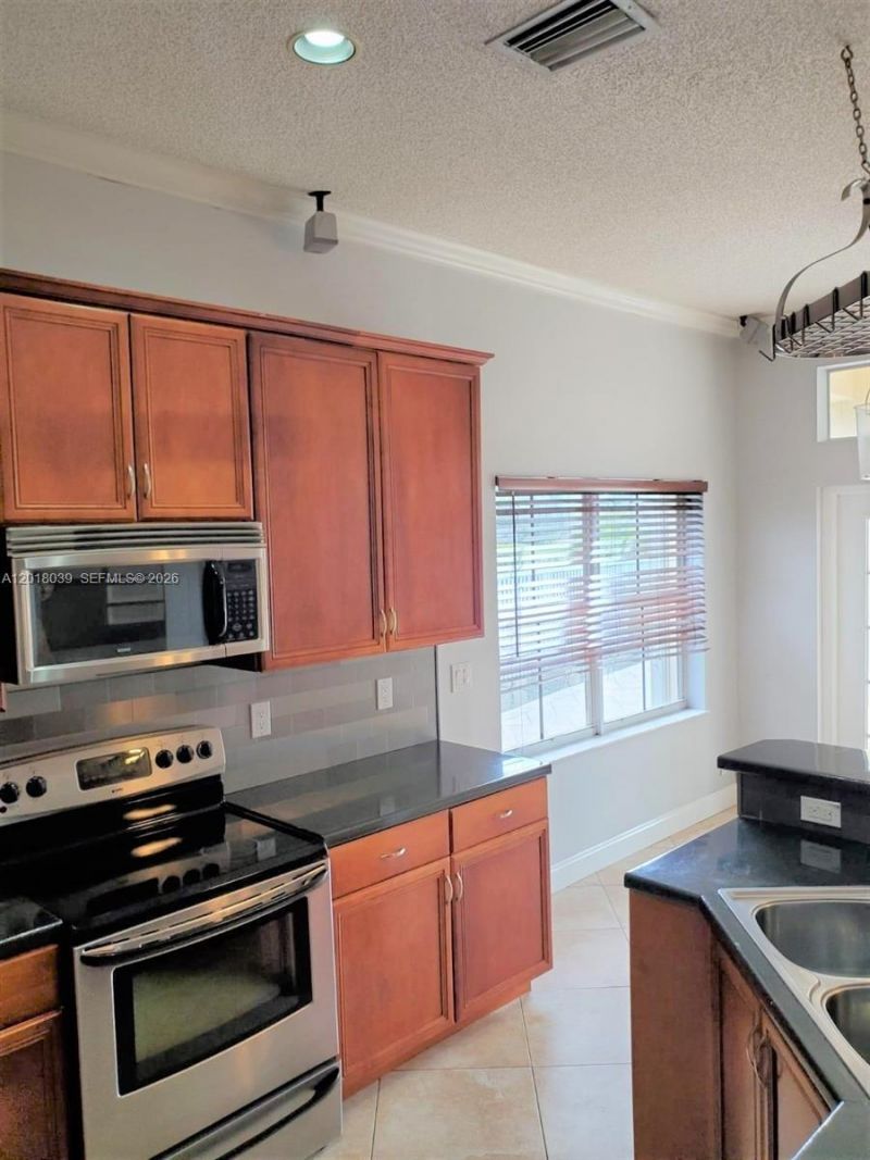 777 Tanglewood Cir , Weston, FL 33327 Photo