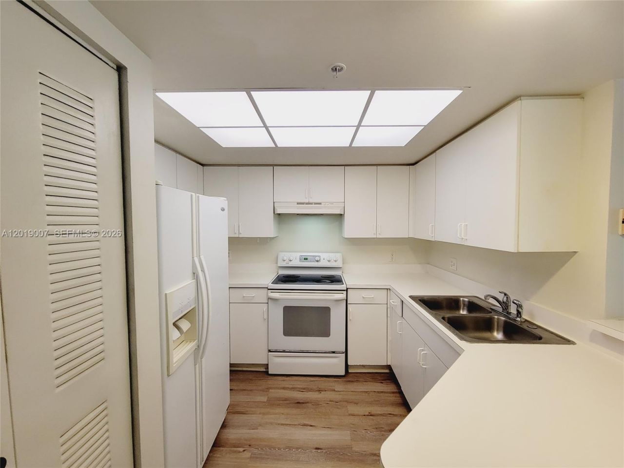 4155 N Haverhill Rd , Unit 1415, West Palm Beach, FL 33417 Photo