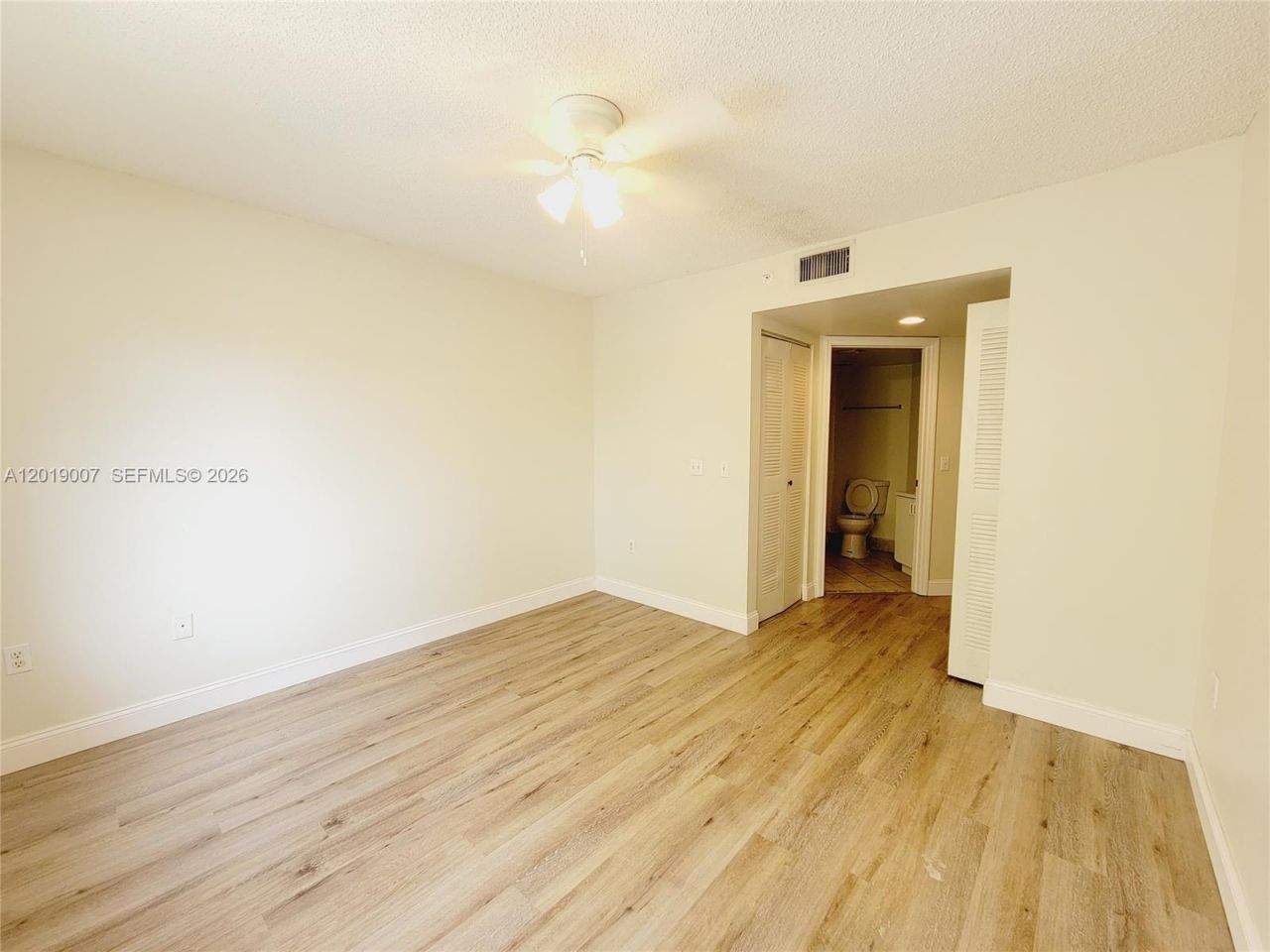4155 N Haverhill Rd , Unit 1415, West Palm Beach, FL 33417 Photo