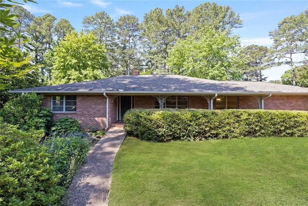1694 Berkeley Lane Ne, Atlanta, GA 30329 Main Photo