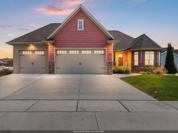 1344 LEAR LANE, De Pere, WI 54115