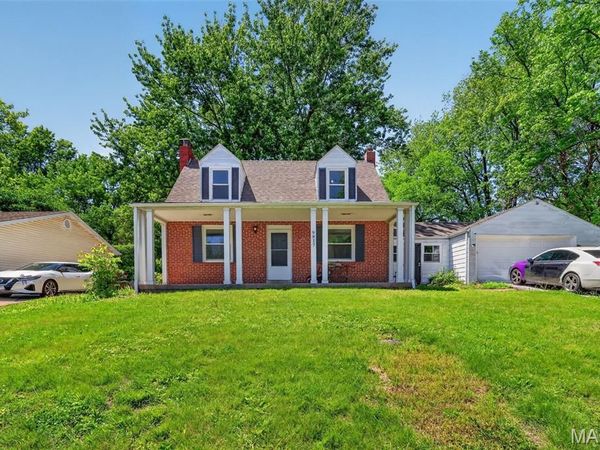 9817 Balboa Drive , St Louis, MO 63136