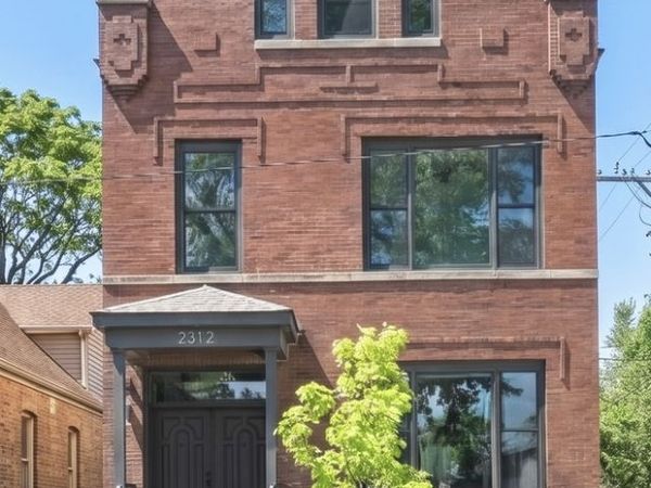 2312 W Charleston Street , Chicago, IL 60647