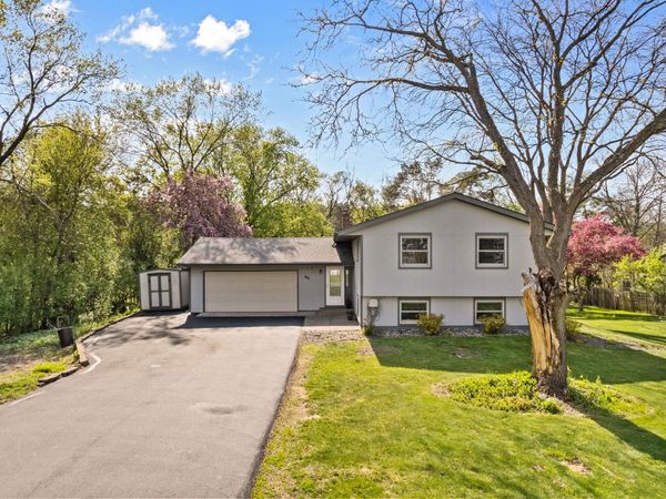 440 Queenan Avenue S, Lakeland, MN 55043