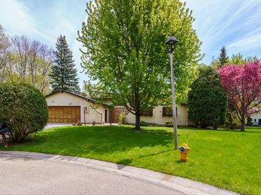 2640 Alvarado Lane N, Plymouth, MN 55447