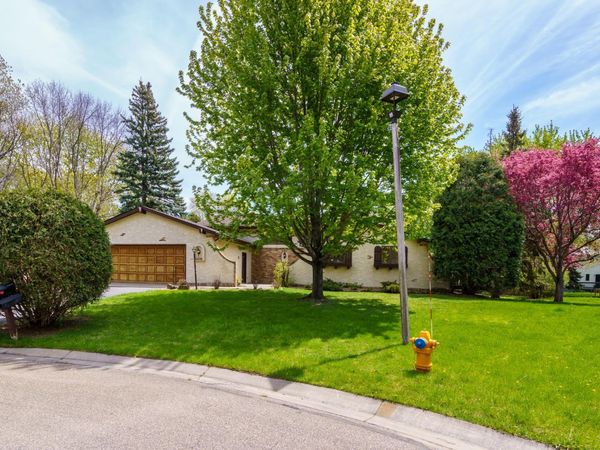 2640 Alvarado Lane N, Plymouth, MN 55447