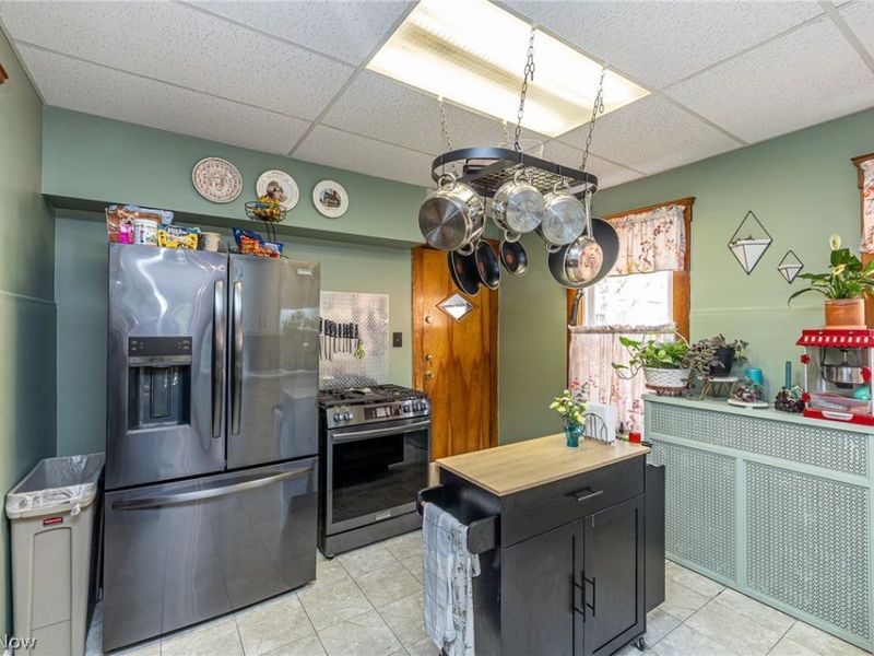 3858 W 16th Street , Cleveland, OH 44109 Photo 4