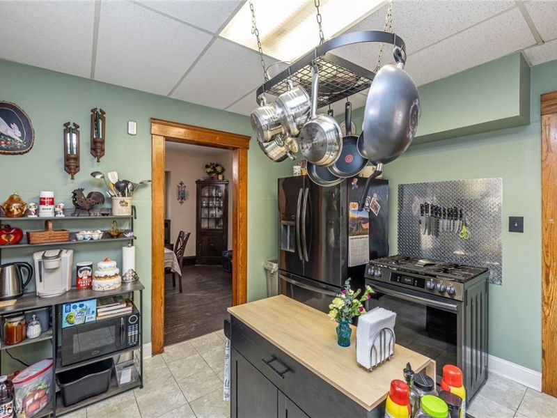 3858 W 16th Street , Cleveland, OH 44109 Photo 6