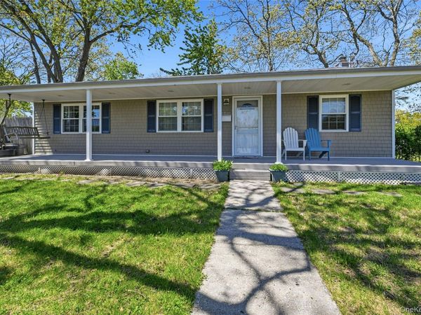226 W 5th Street, Deer Park, NY 11729