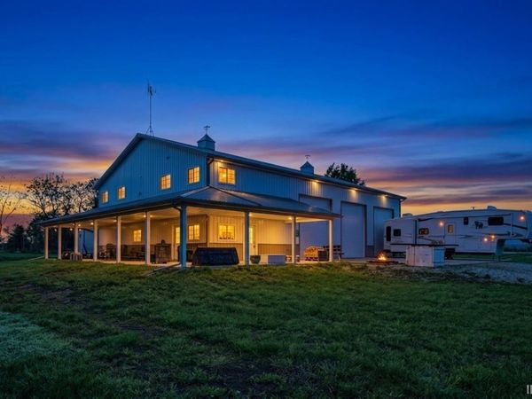 871 W Washington Street, Winchester, IN 47394