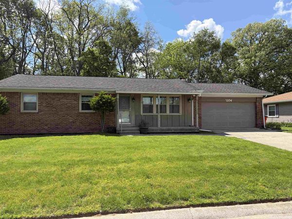 1104 Maxwell Avenue, Monticello, IN 47960