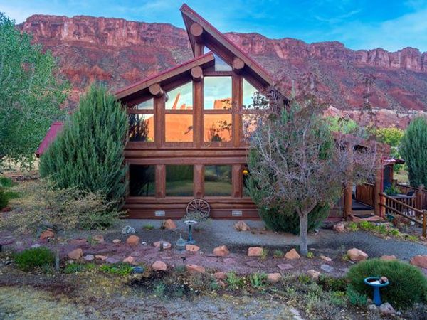 76 CASTLE VLY DR , Castle Valley, UT 84532