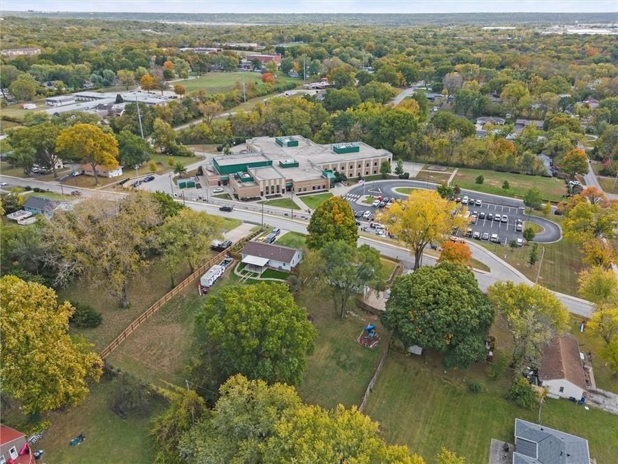 Property Image 35