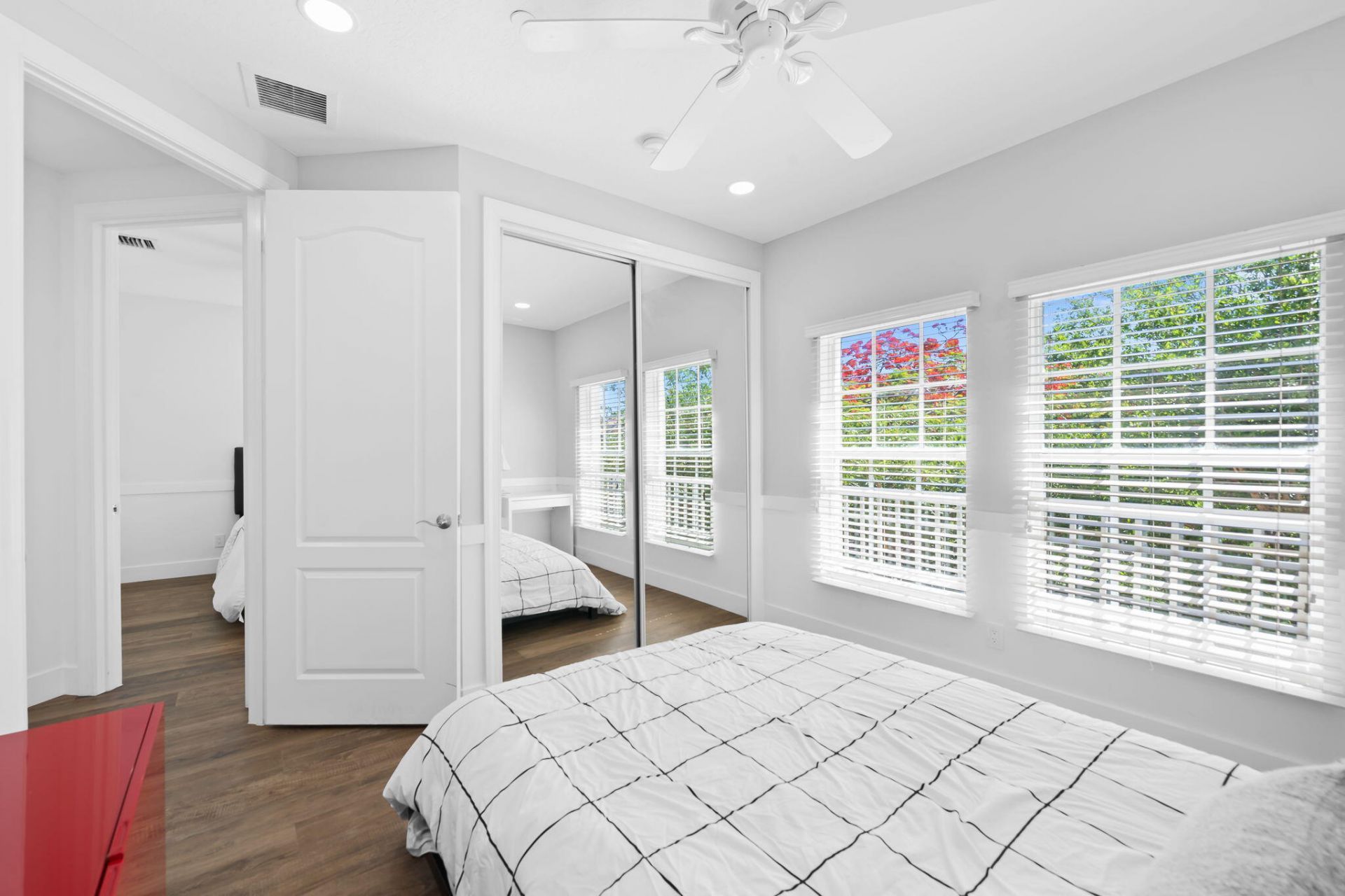 5675 NE Trieste Way, Boca Raton, FL 33487 Photo