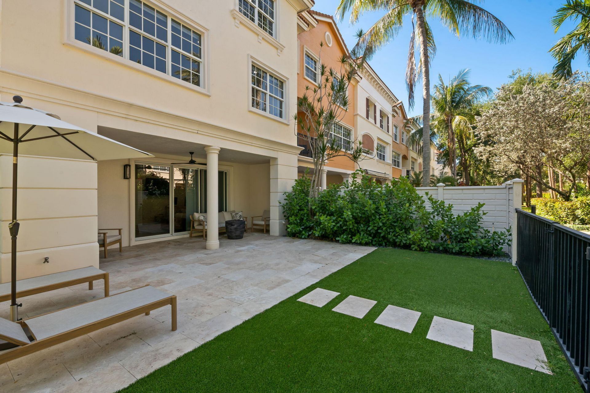 5675 NE Trieste Way, Boca Raton, FL 33487 Photo